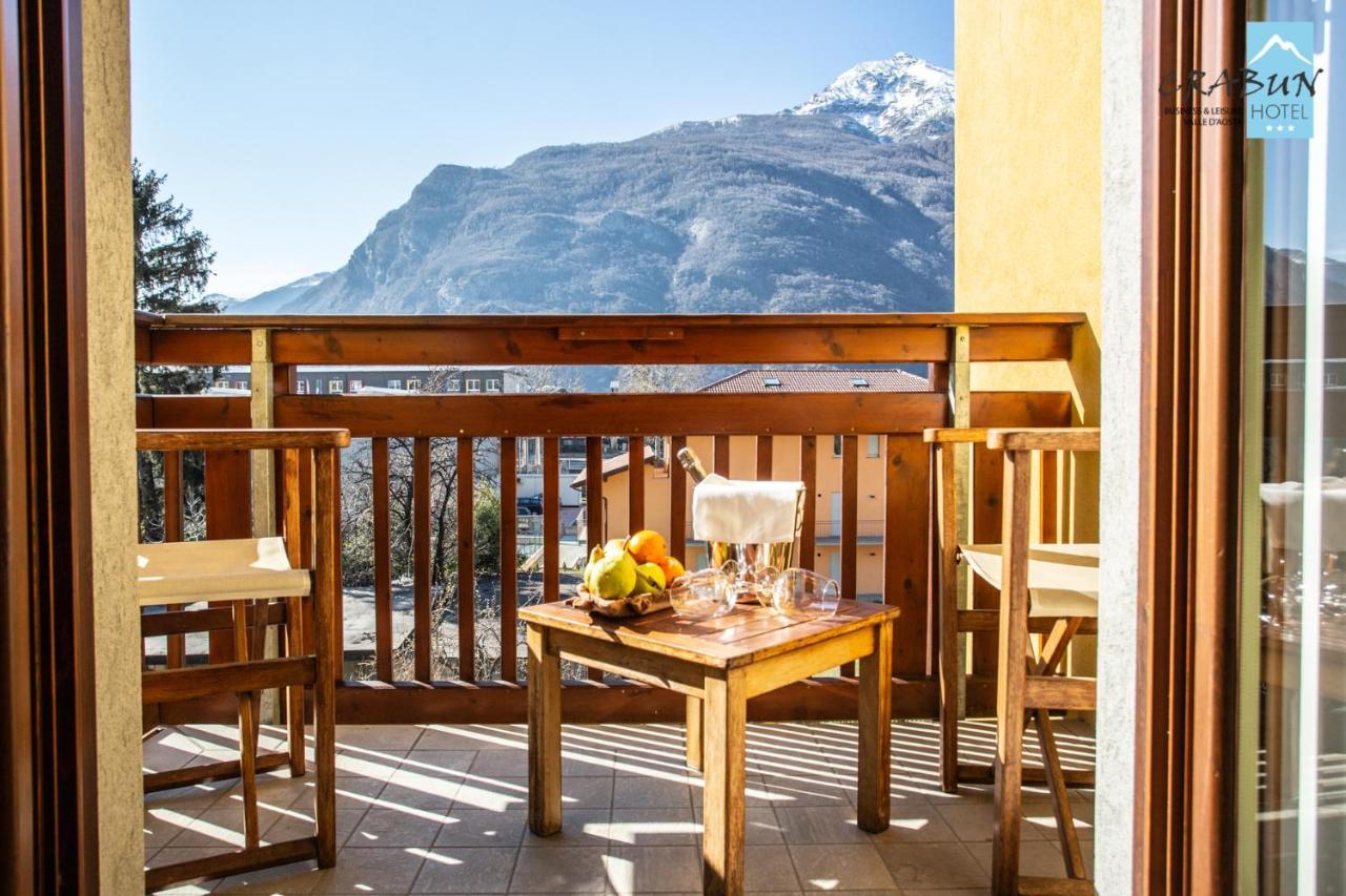 Crabun Hotel Pont-Saint-Martin Ngoại thất bức ảnh