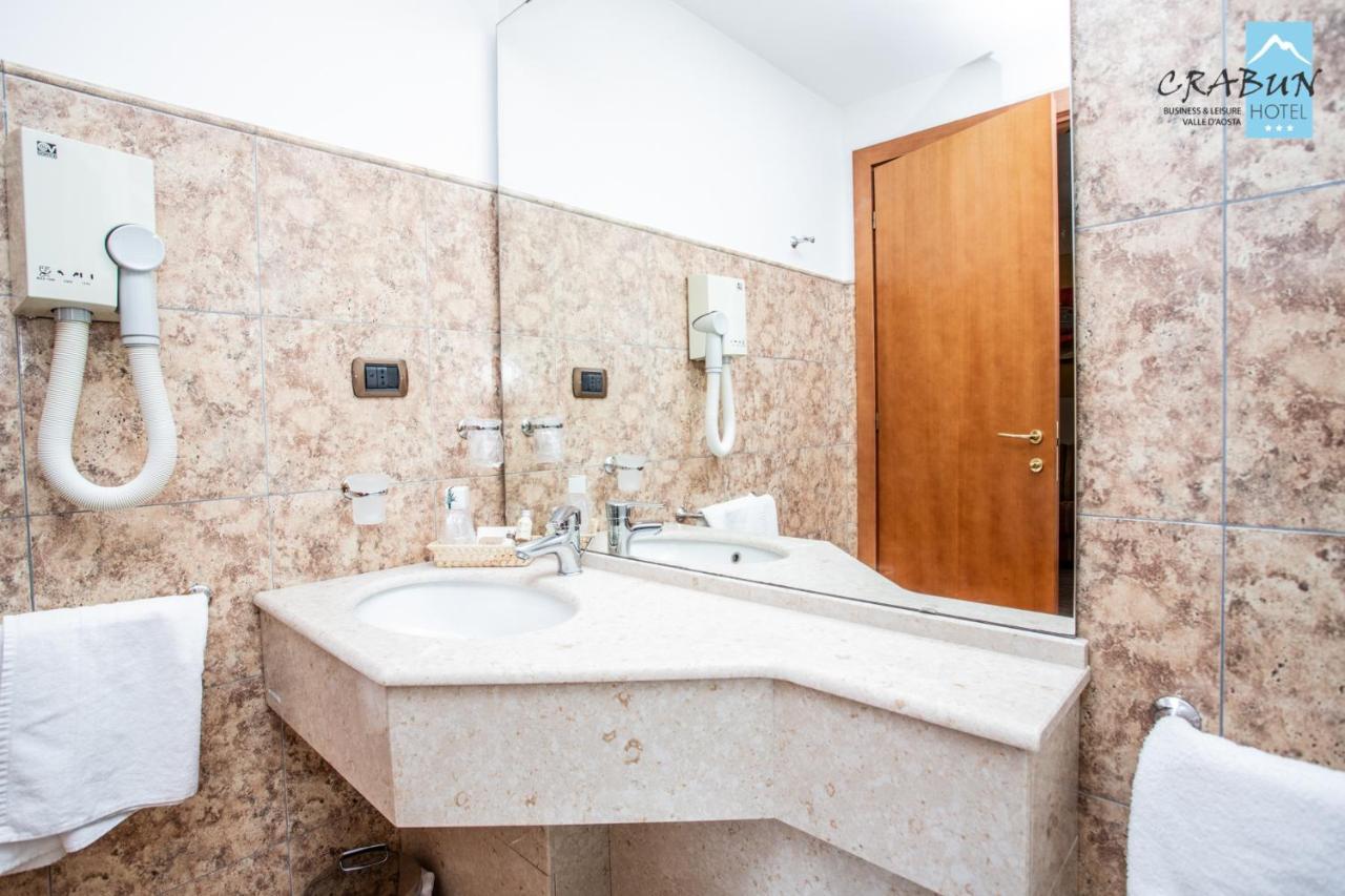 Crabun Hotel Pont-Saint-Martin Ngoại thất bức ảnh